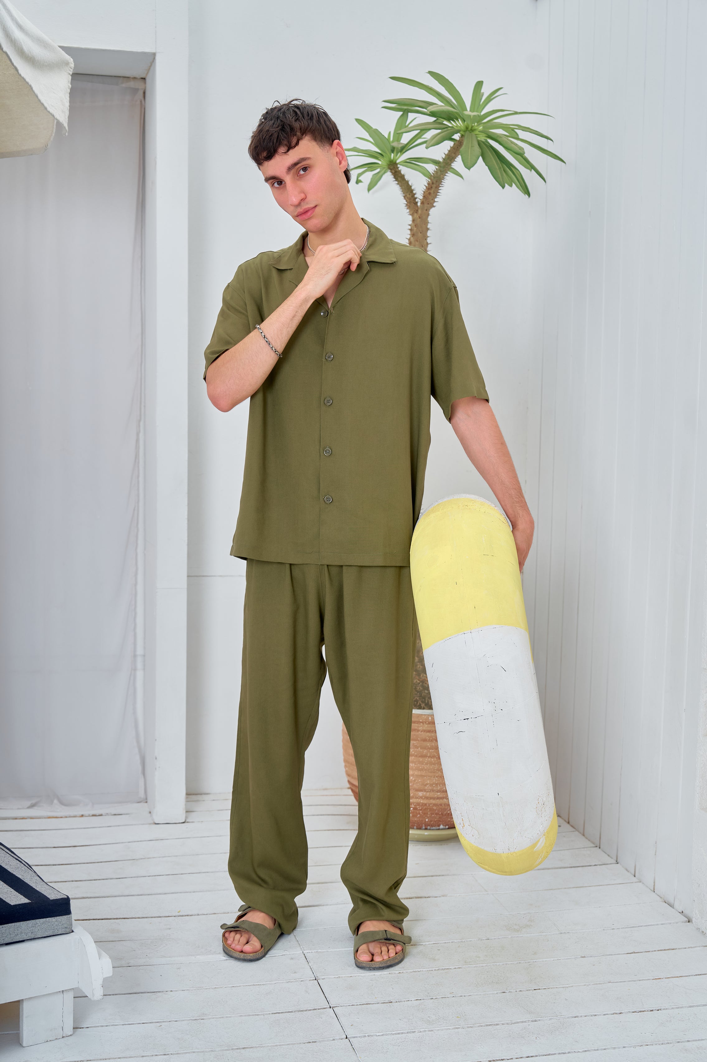 STCHZ Dark Olive Linen Suit