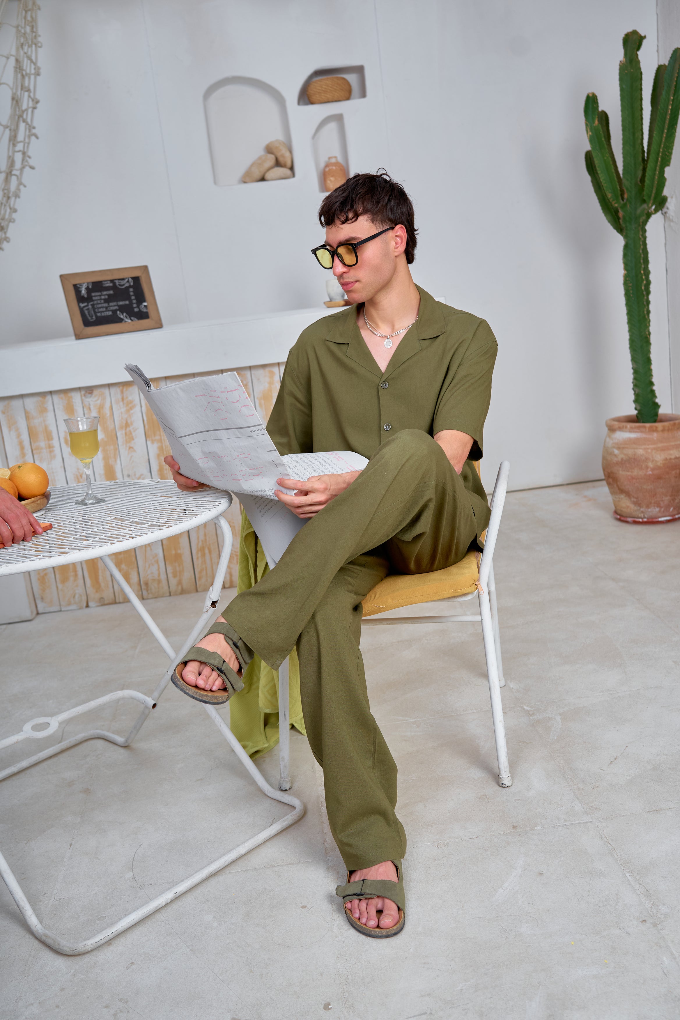 STCHZ Dark Olive Linen Suit